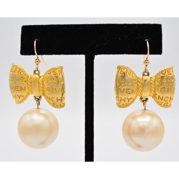 Givenchy Vintage Logo Bow Earrings Brushed Gold Pearl Dangle Chunky Signed Bin4 - Picture 1 of 12